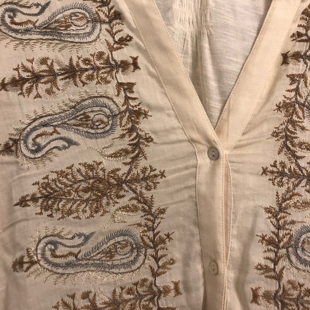 Anthro button down top - Picture 2 of 5